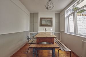 Dining Room- click for photo gallery